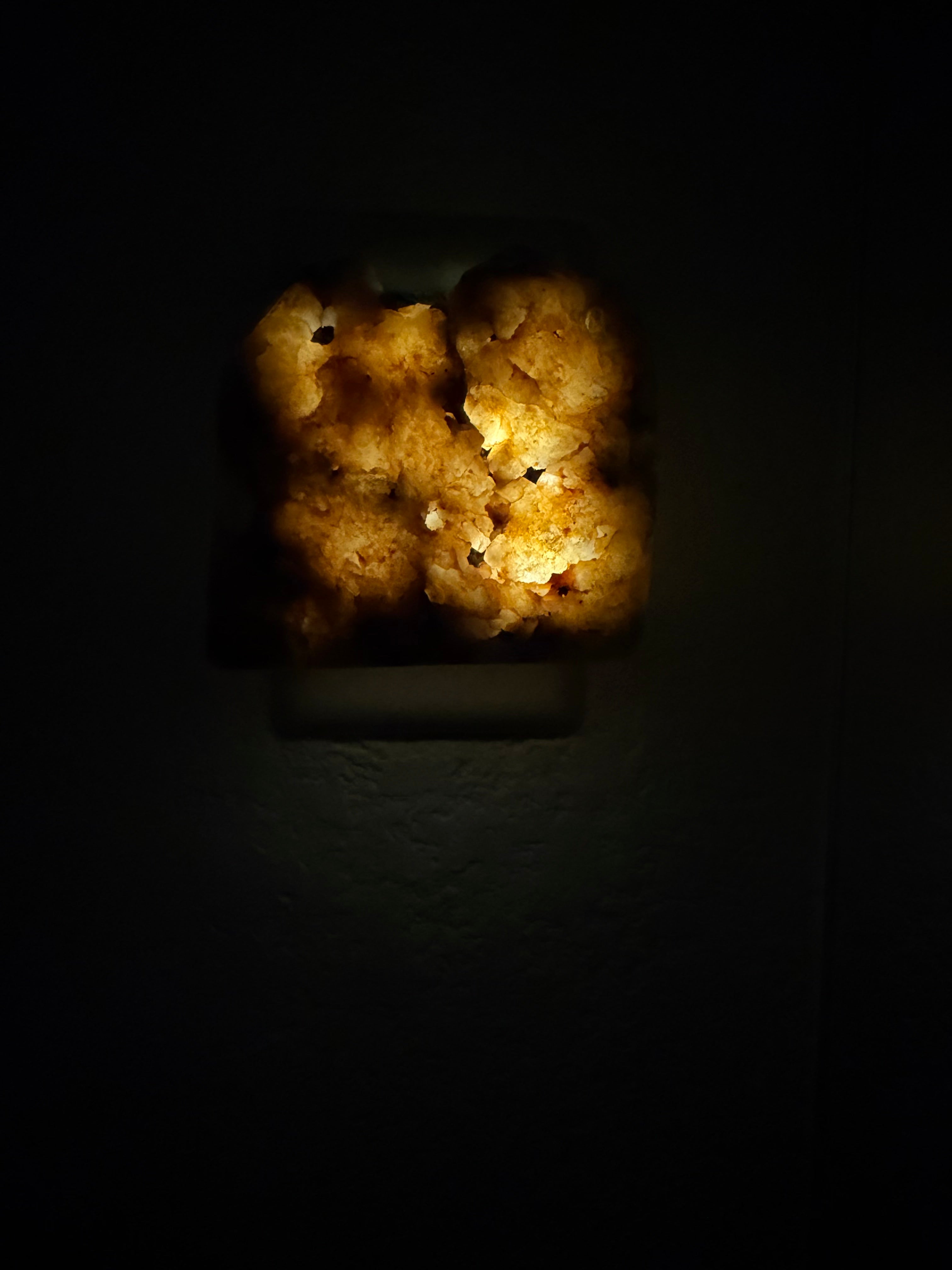 Quartz-natural Nightlight